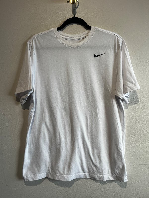 Hvítur bolur - Nike