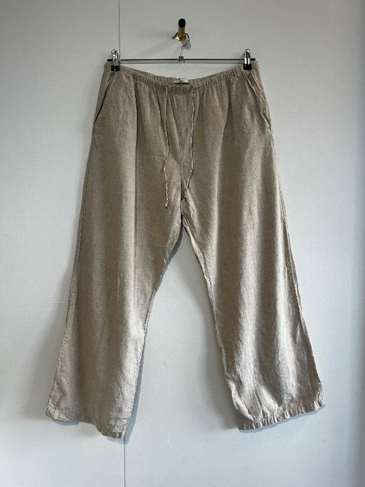 Ljósbrúnar hör buxur - Gina Tricot