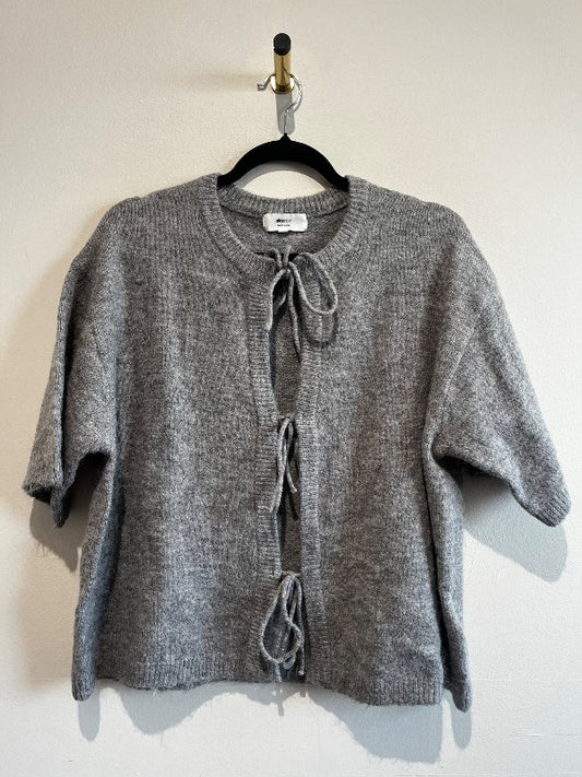 Grá stutterma golla - Gina Tricot