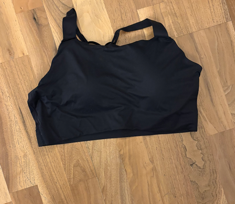Black sports top