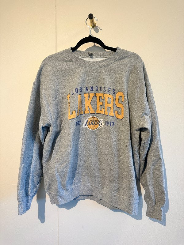 LA Lakers sweater