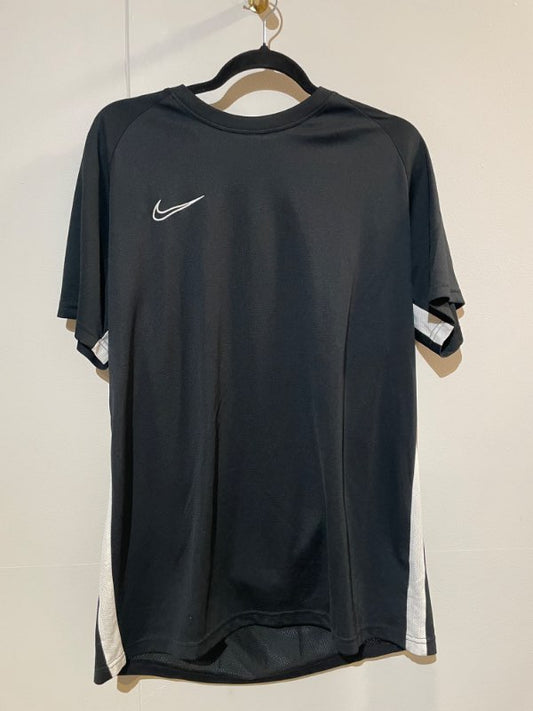 Nike svartur m/hvítu