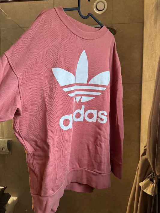 Adidas oversized peysa