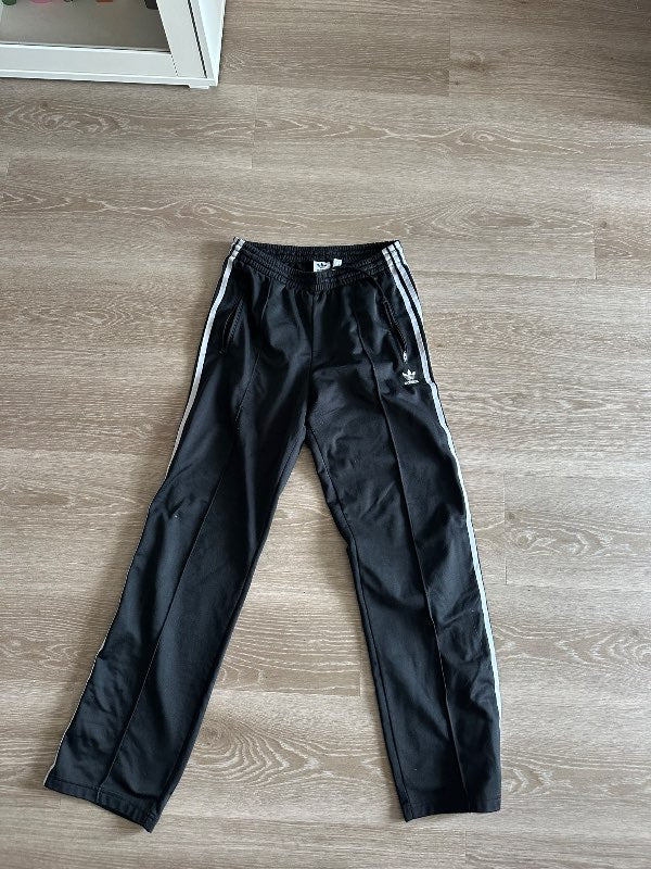 Adidas firebird