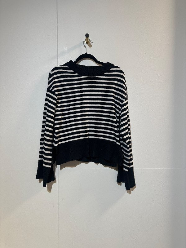 Gina tricot peysa