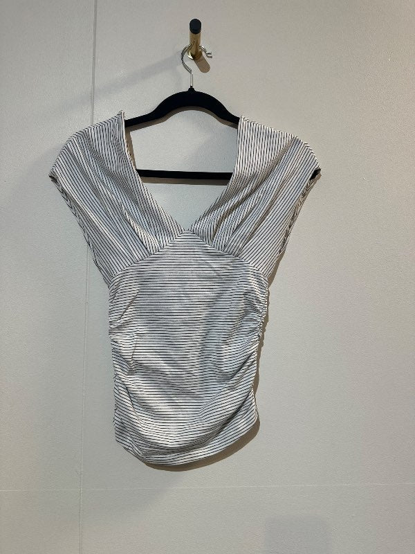 Gina tricot toppur