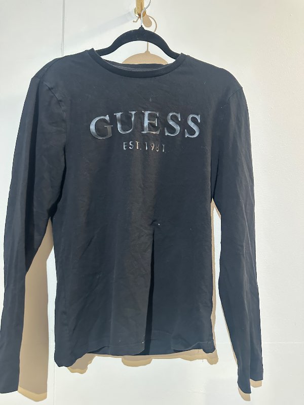 Guess bolur