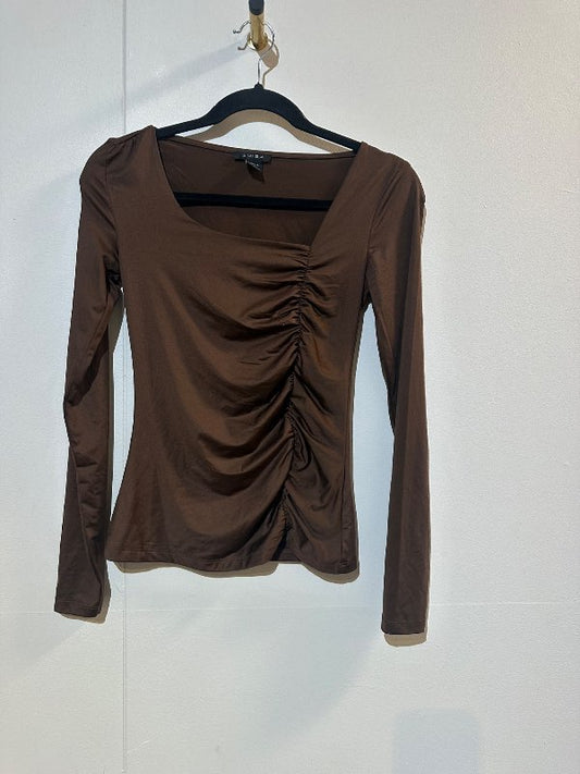 New yourker brúnn bolur
