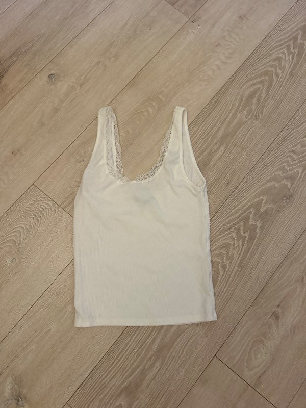 Gina tricot bolur hvítur