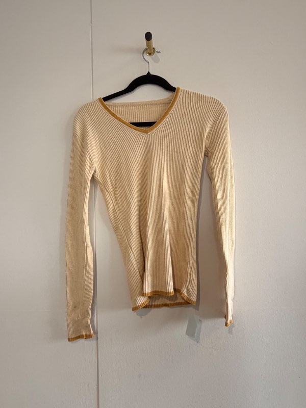 Gul thrifted bolur