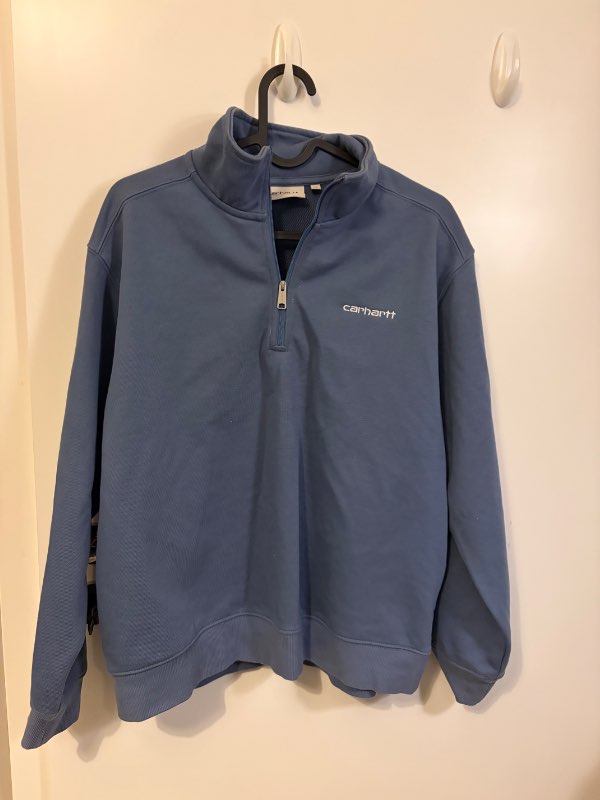 Carhartt peysa