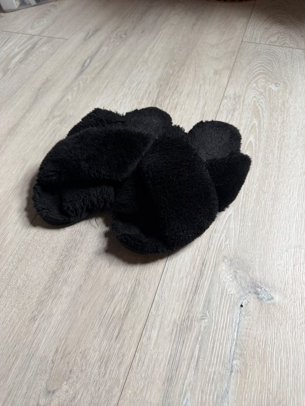 Inniskór svartir