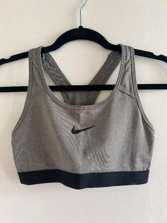 Nike toppur