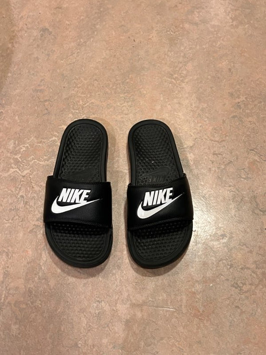 Nike inniskór