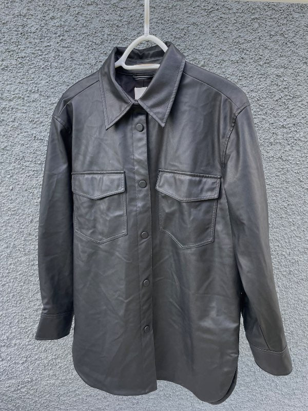 H&M pleður jakki