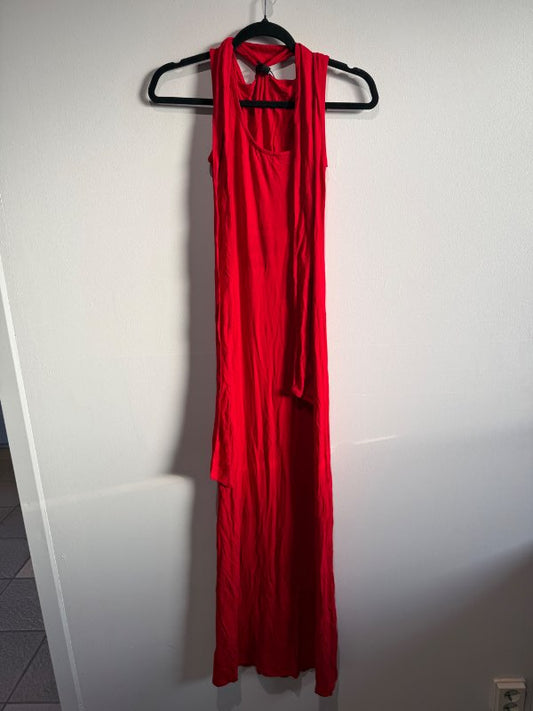 Rauður ónotaður kjóll