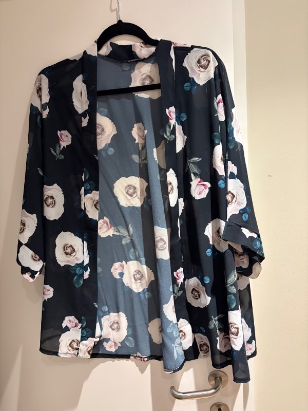 Blóma kimono