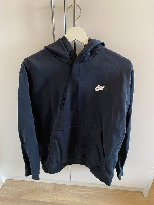 Nike hettuspeysa