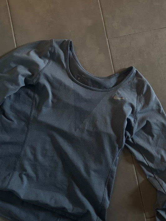 Blá nike peysa