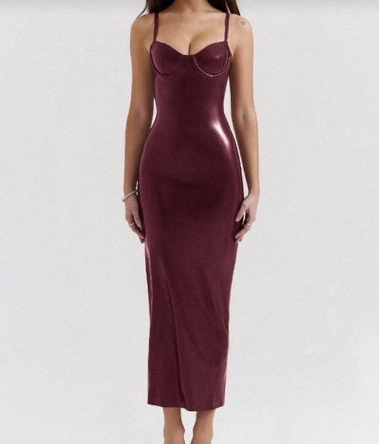 Rauður pleður kjóll