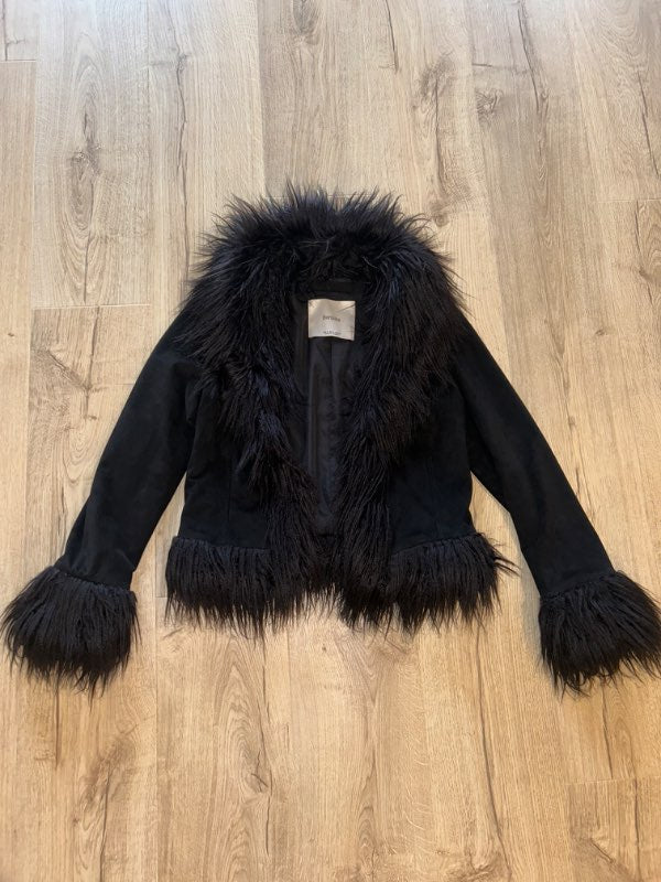 Bershka fur jakki