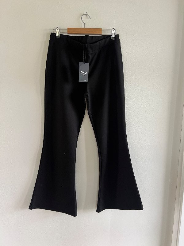 Only buxur, útvíðar (ónotaðar)
