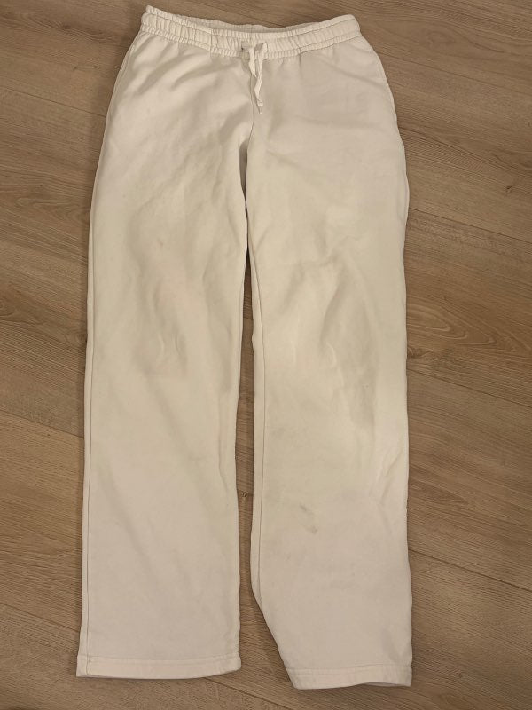Gina tricot buxur hvitar