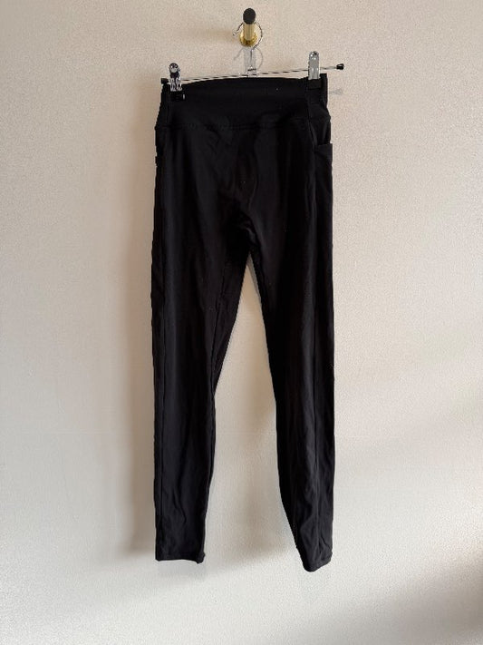 Svartar íþróttabuxur