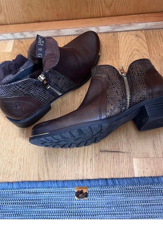 Brown shoes