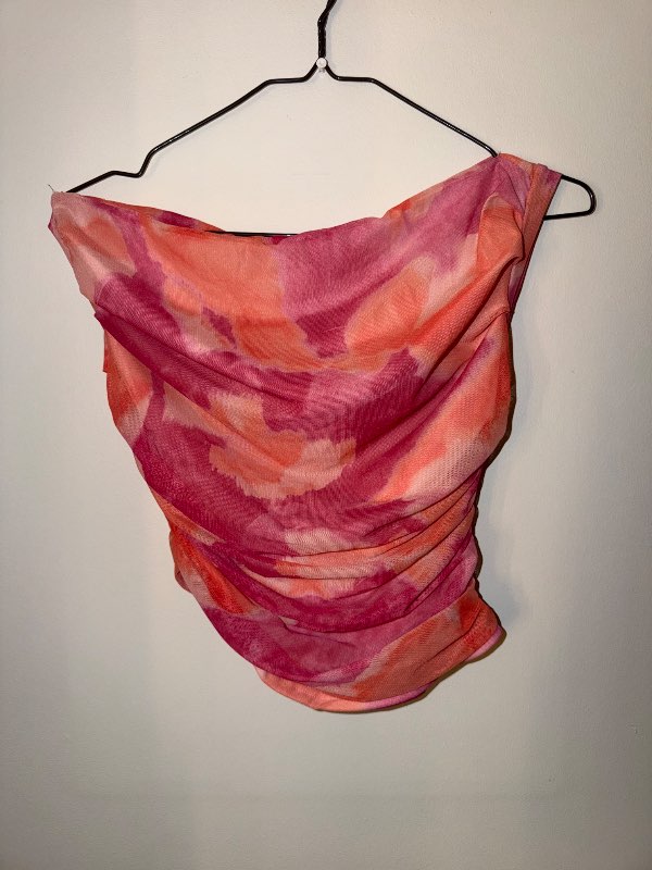 Offshoulder bolur