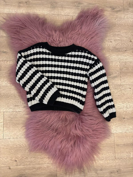 Black&White Sweater