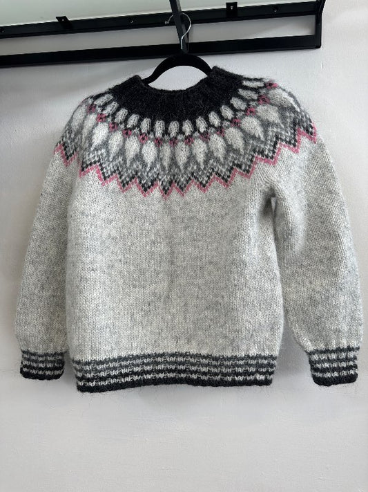 New lopapeysa grá/bleik