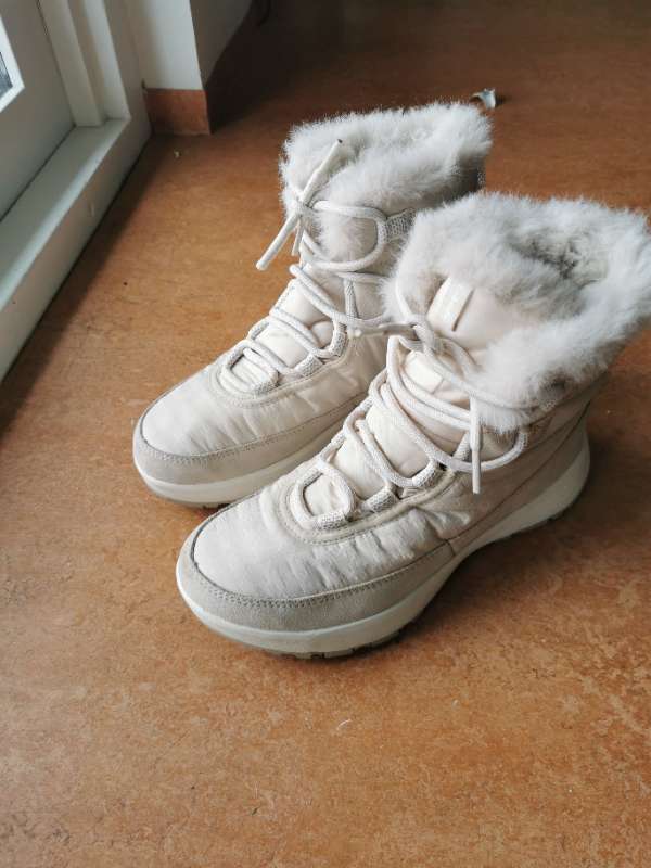 Columbia boots
