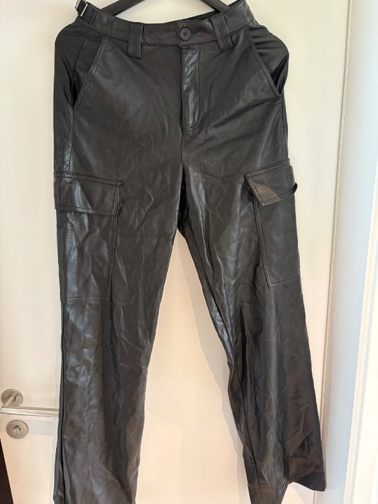 Asos leðurbuxur svartar