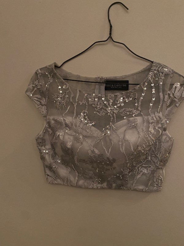 Juju & Cristine topper