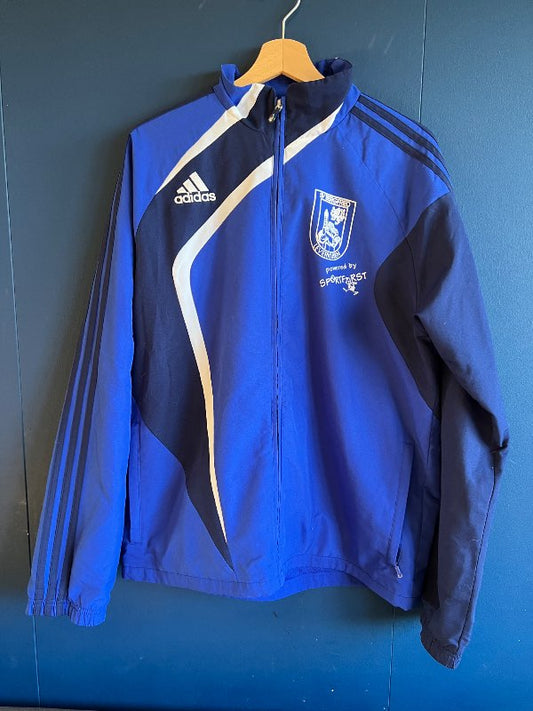 vintage adidas blá