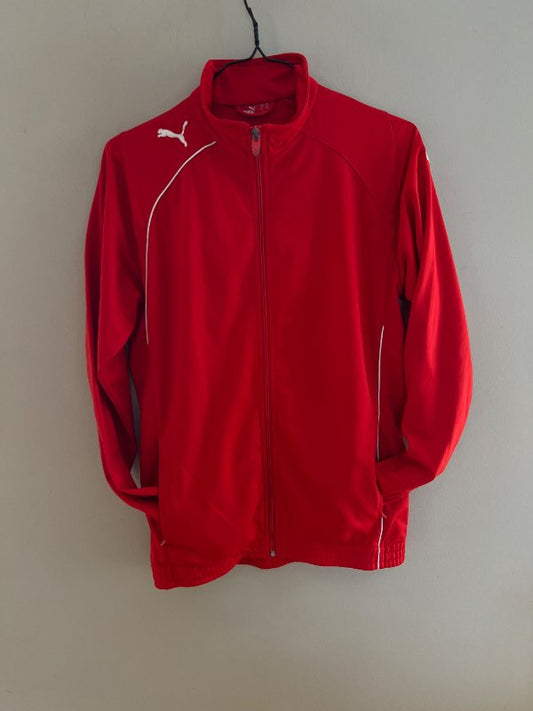 vintage Puma red