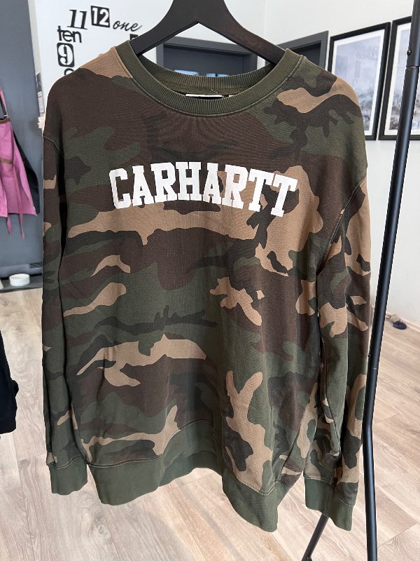 Carhartt peysa - kamó