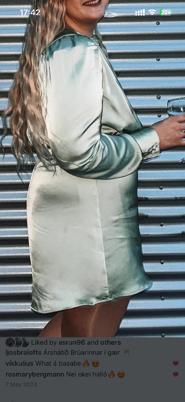 grænn kjóll