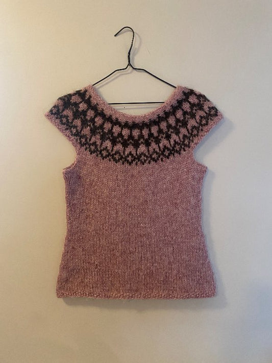 Icelandic wool vesti