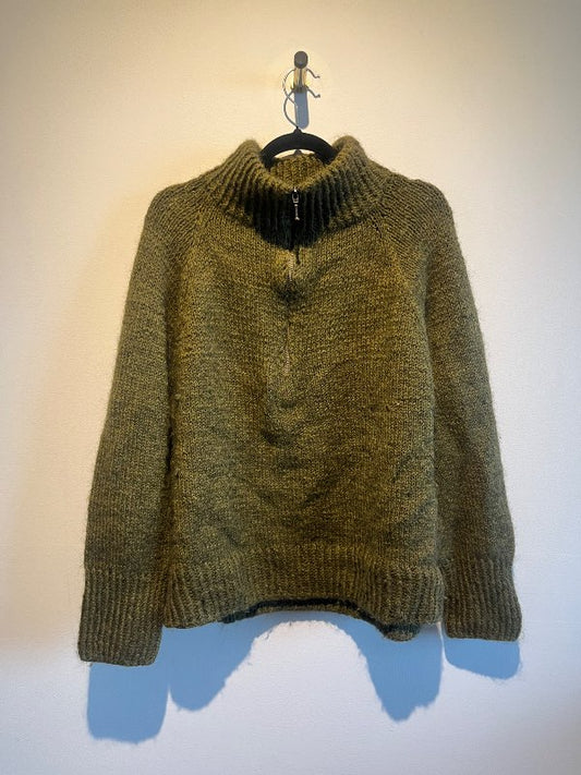 Prjónuð ullarpeysa