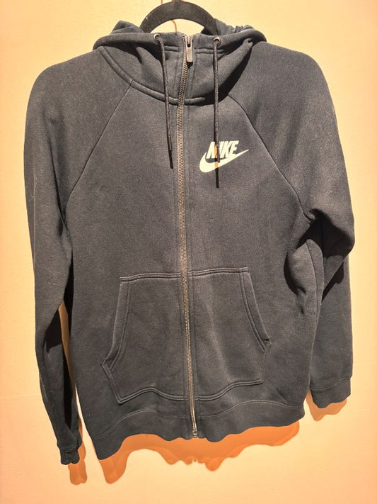 Nike hettupeysa