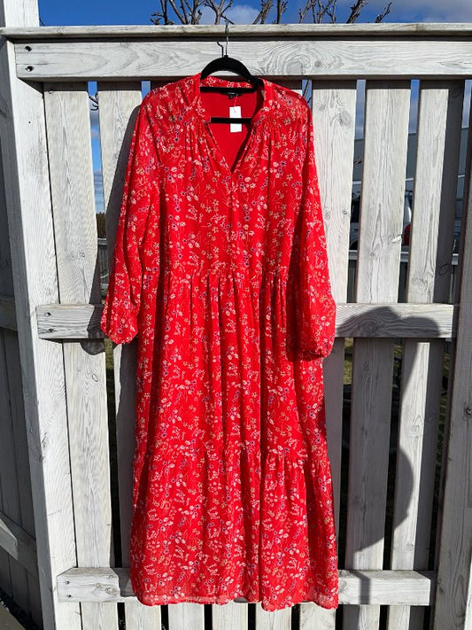 Vero moda blómakjóll