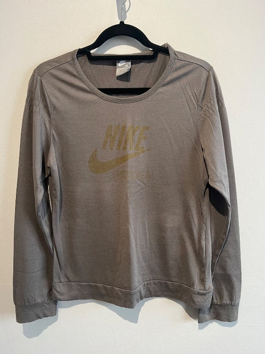Nike bolur