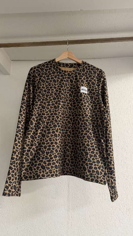 Eivy síðerma bolur Leopard Short