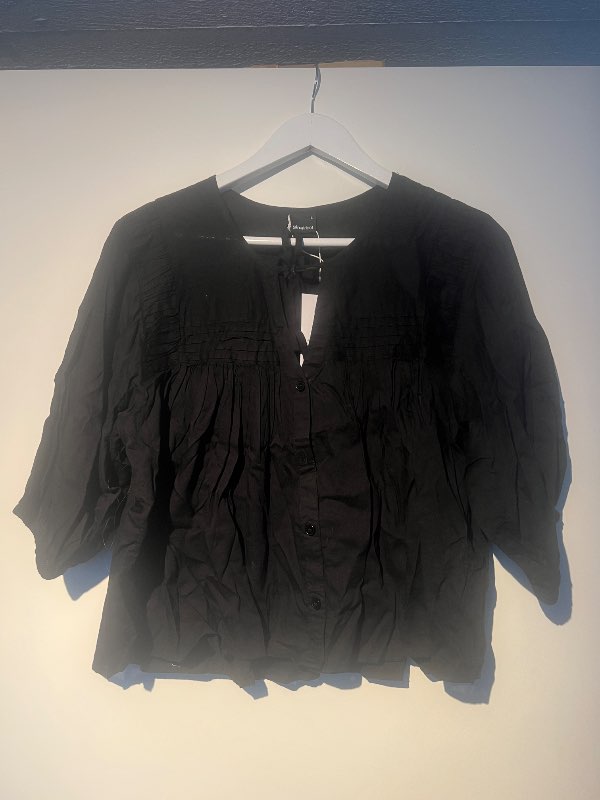 Black blouse, unused