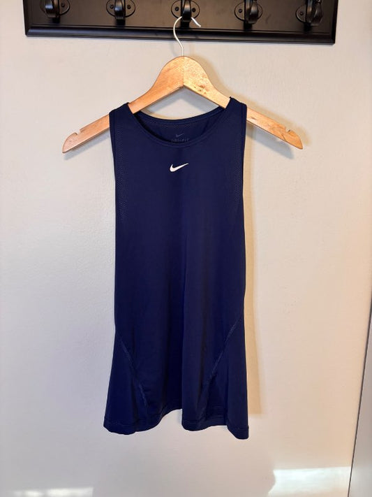 Nike æfingabolur blár