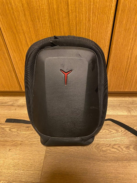Lenovo legion tölvutaska