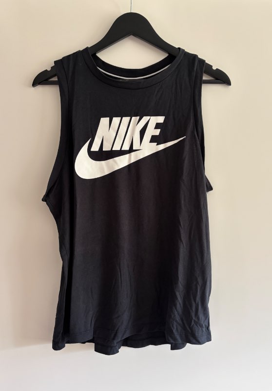 Nike hlírabolur
