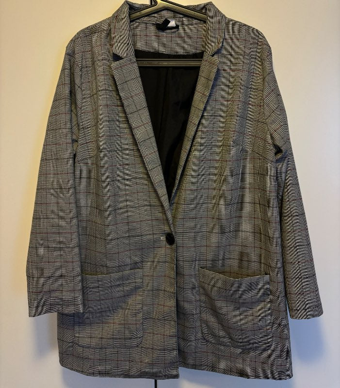 H&M köflóttur blazer